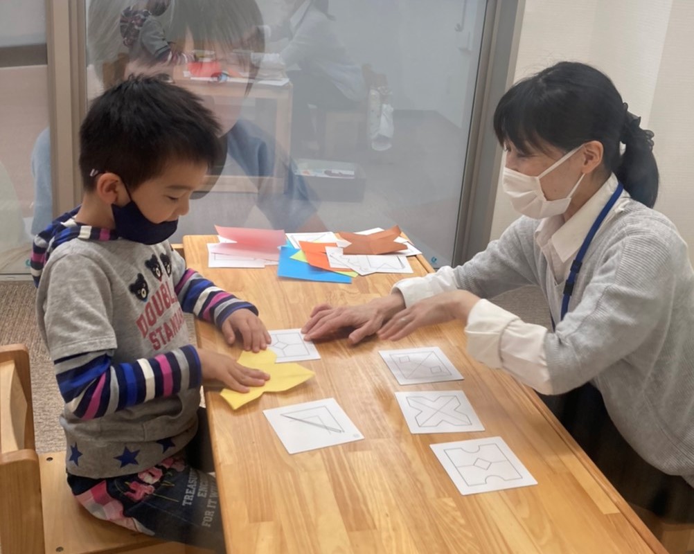 中津校 チャイルド アイズ 知育と受験対策の幼児教室 大阪府北区