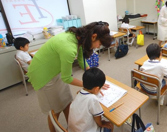 中野北口校 チャイルド アイズ 知育と受験対策の幼児教室 東京都中野区