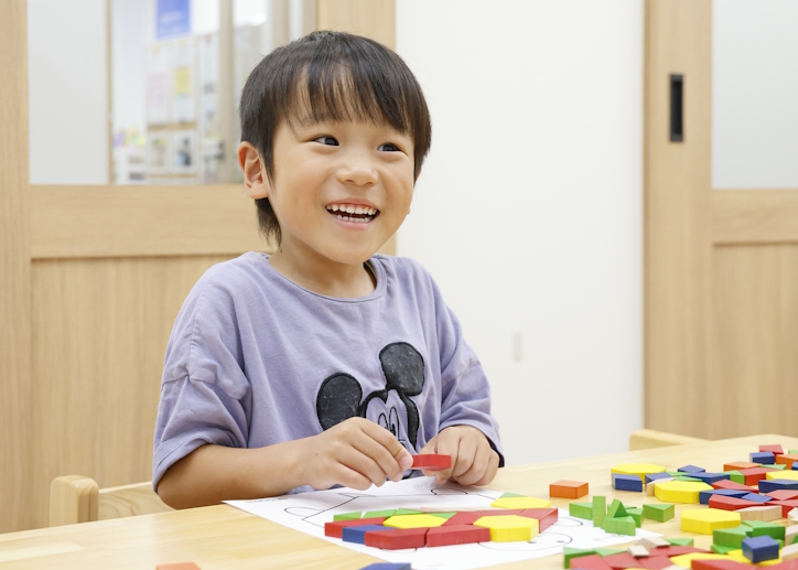 松山市駅校【チャイルド・アイズ】 | 知育と受験対策の幼児教室 | 愛媛
